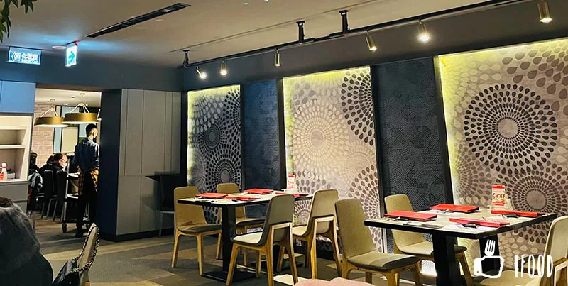 西堤牛排用餐區